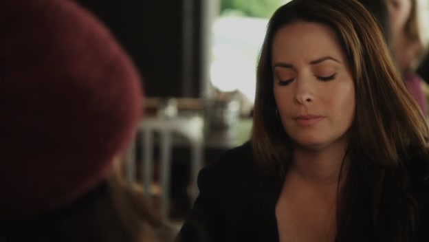Charmed-Online-dot-net_PrettyLittleLiars1x10KeepYourFriendsClose1403.jpg