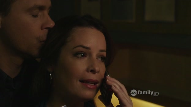 Charmed-Online-dot-net_PrettyLittleLiars1x16JeSuisUneAmie1212.jpg