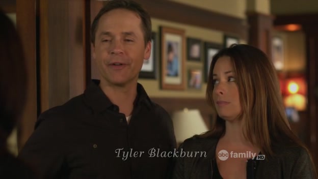 Charmed-Online-dot-net_PrettyLittleLiars1x20SomeonetoWatchOverMe0188.jpg