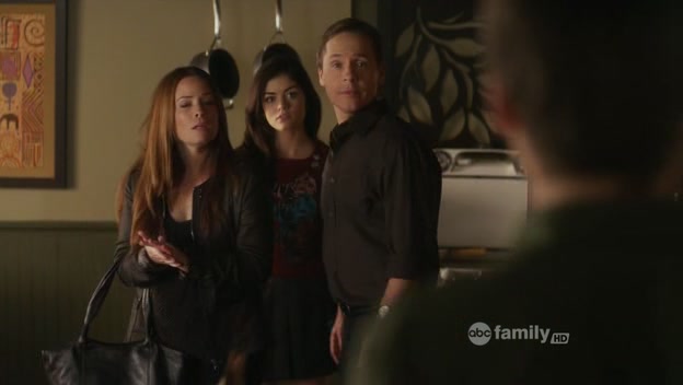 Charmed-Online-dot-net_PrettyLittleLiars1x20SomeonetoWatchOverMe0195.jpg