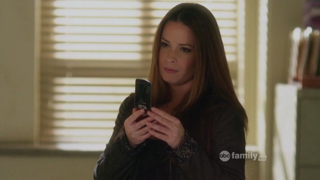 Charmed-Online-dot-net_PrettyLittleLiars1x20SomeonetoWatchOverMe0481.jpg