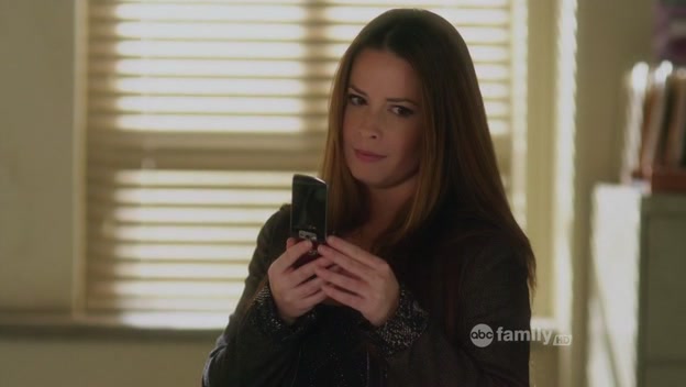 Charmed-Online-dot-net_PrettyLittleLiars1x20SomeonetoWatchOverMe0482.jpg