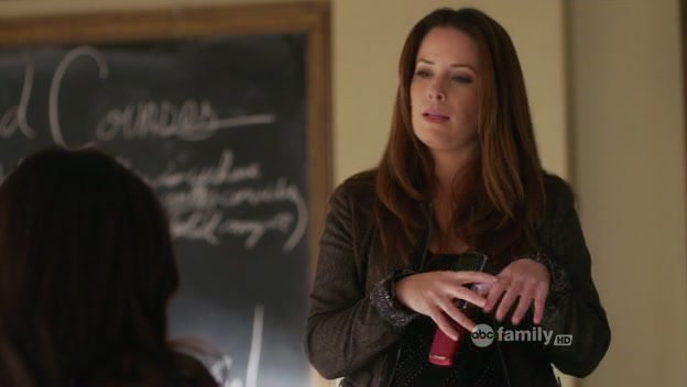 Charmed-Online-dot-net_PrettyLittleLiars1x20SomeonetoWatchOverMe0593.jpg