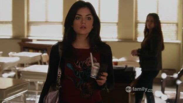 Charmed-Online-dot-net_PrettyLittleLiars1x20SomeonetoWatchOverMe0635.jpg