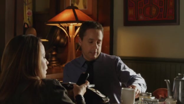 Charmed-Online-dot-net_PrettyLittleLiars1x22ForWhomtheBellTolls0156.jpg
