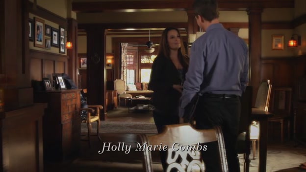 Charmed-Online-dot-net_PrettyLittleLiars1x22ForWhomtheBellTolls0183.jpg