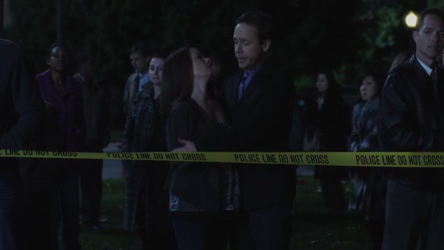 Charmed-Online-dot-net_PrettyLittleLiars1x22ForWhomtheBellTolls2388.jpg