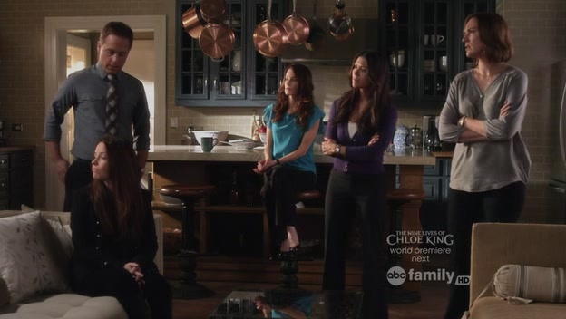 Charmed-Online-dot-net_PrettyLittleLiars-201ItsAlive0360.jpg