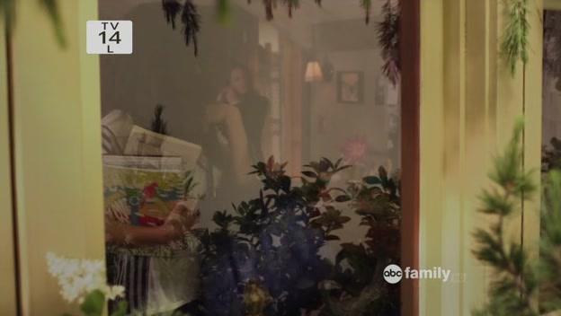 Charmed-Online-dot-net_PrettyLittleLiars2x04BlindDates0179.jpg