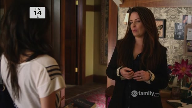 Charmed-Online-dot-net_PrettyLittleLiars2x04BlindDates0183.jpg