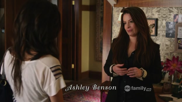 Charmed-Online-dot-net_PrettyLittleLiars2x04BlindDates0197.jpg
