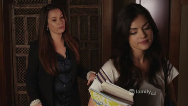 Charmed-Online-dot-net_PrettyLittleLiars2x04BlindDates0221.jpg