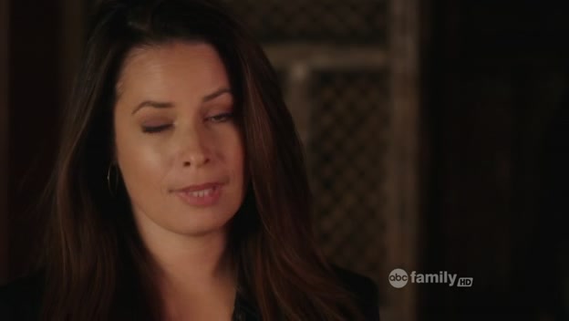 Charmed-Online-dot-net_PrettyLittleLiars2x04BlindDates0248.jpg