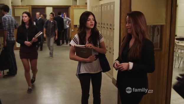 Charmed-Online-dot-net_PrettyLittleLiars2x04BlindDates0498.jpg