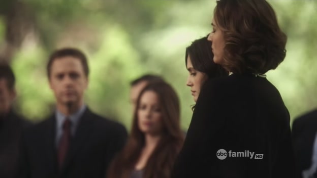 Charmed-Online-dot-net_PrettyLittleLiars-205TheDevilYouKnow1471.jpg