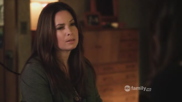 Charmed-Online-dot-net_PrettyLittleLiars-206NeverLettingGo0326.jpg
