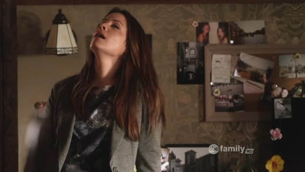 Charmed-Online-dot-net_PrettyLittleLiars-207SurfaceTension0065.jpg
