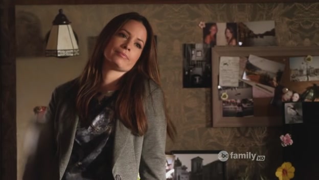 Charmed-Online-dot-net_PrettyLittleLiars-207SurfaceTension0066.jpg