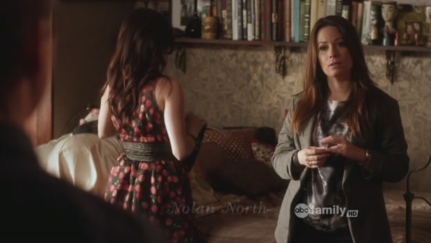 Charmed-Online-dot-net_PrettyLittleLiars-207SurfaceTension0117.jpg
