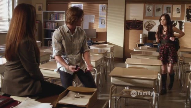 Charmed-Online-dot-net_PrettyLittleLiars-207SurfaceTension0248.jpg