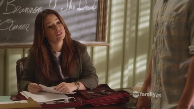 Charmed-Online-dot-net_PrettyLittleLiars-207SurfaceTension0278.jpg