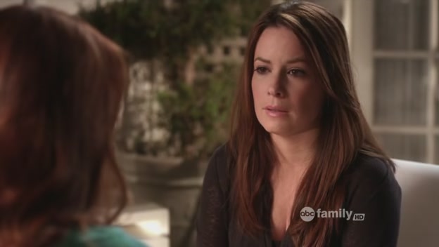 Charmed-Online-dot-net_PrettyLittleLiars-207SurfaceTension0405.jpg