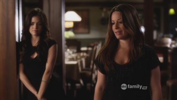 Charmed-Online-dot-net_PrettyLittleLiars-207SurfaceTension0487.jpg