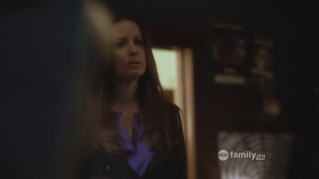 Charmed-Online-dot-net_PrettyLittleLiars-208SaveTheDate1546.jpg