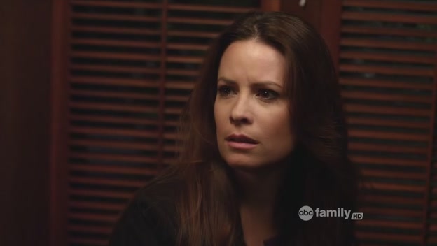 Charmed-Online-dot-net_PrettyLittleLiars-208SaveTheDate1564.jpg