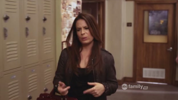Charmed-Online_dot_net-PrettyLittleLiars-210TouchedByAnANgel0397.jpg