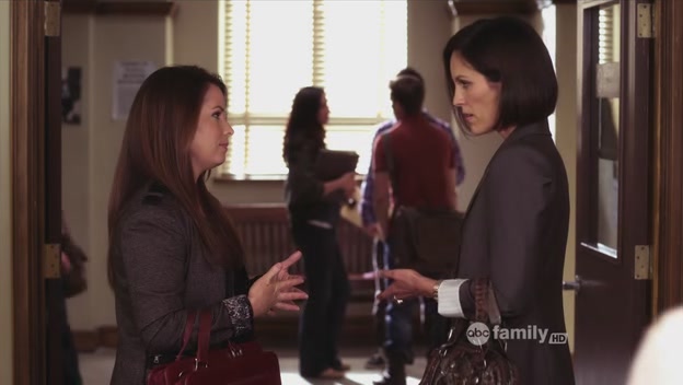 Charmed-Online_dot_net-PrettyLittleLiars-210TouchedByAnANgel0423.jpg