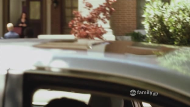 Charmed-Online_dot_net-PrettyLittleLiars-210TouchedByAnANgel1525.jpg