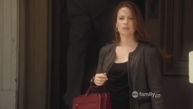 Charmed-Online_dot_net-PrettyLittleLiars-210TouchedByAnANgel1533.jpg