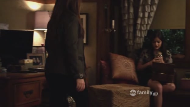 Charmed-Online_dot_net-PrettyLittleLiars-210TouchedByAnANgel2064.jpg