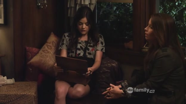Charmed-Online_dot_net-PrettyLittleLiars-210TouchedByAnANgel2080.jpg