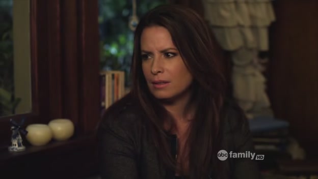 Charmed-Online_dot_net-PrettyLittleLiars-210TouchedByAnANgel2093.jpg
