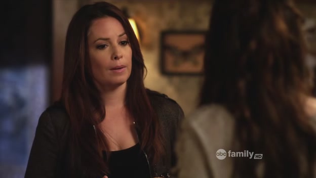 Charmed-Online_dot_net-PrettyLittleLiars-210TouchedByAnANgel2157.jpg