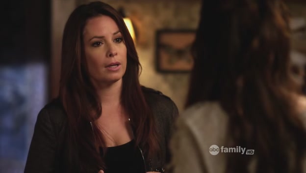 Charmed-Online_dot_net-PrettyLittleLiars-210TouchedByAnANgel2158.jpg