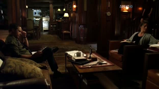 Charmed-Online_dot_net-PrettyLittleLiars-211IMustConfess0114.jpg