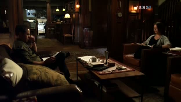 Charmed-Online_dot_net-PrettyLittleLiars-211IMustConfess0116.jpg