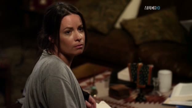 Charmed-Online_dot_net-PrettyLittleLiars-211IMustConfess0131.jpg
