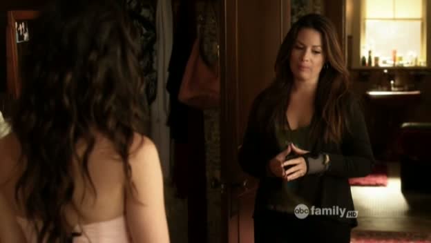 Charmed-Online_dot_net-PrettyLittleLiars-212OverMyDead_Body00007.jpg Charmed-Online_dot_net-PrettyLittleLiars-212OverMyDead_Body00007.jpg