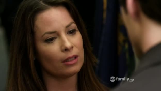 Charmed-Online_dot_net-PrettyLittleLiars-212OverMyDead_Body00065.jpg