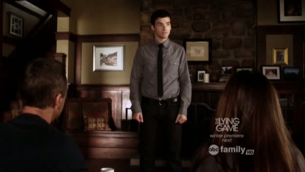 Charmed-Online_dot_net-PrettyLittleLiars-214ThroughManyDangersToilsAndSnares00035.jpg