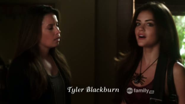 Charmed-Online_dot_net-PrettyLittleLiars-215AHotPieceOfA00007.jpg