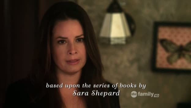 Charmed-Online_dot_net-PrettyLittleLiars-215AHotPieceOfA00063.jpg