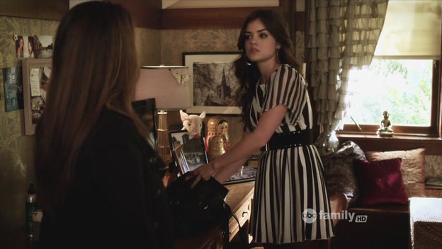 Charmed-Online_dot_net-PrettyLittleLiars-217TheBlondeLeadingTheBlind0046.jpg