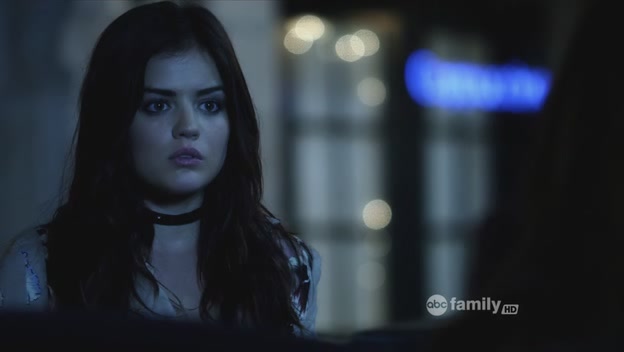 Charmed-Online_dot_net-PrettyLittleLiars-217TheBlondeLeadingTheBlind0101.jpg