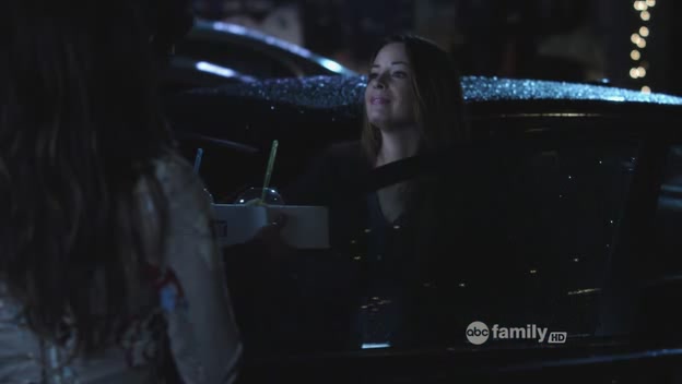 Charmed-Online_dot_net-PrettyLittleLiars-217TheBlondeLeadingTheBlind0120.jpg
