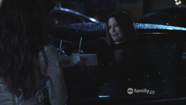 Charmed-Online_dot_net-PrettyLittleLiars-217TheBlondeLeadingTheBlind0123.jpg